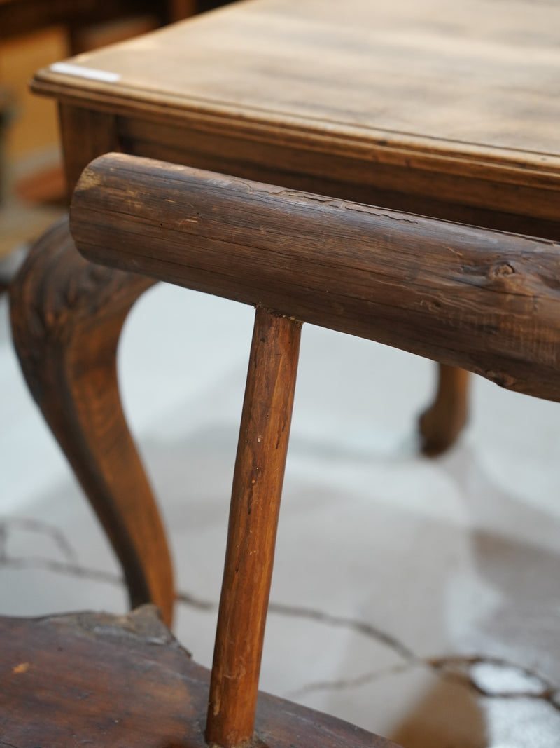 ウッドベンチ <br> 大和店 - ヴィンテージ SHARK ATTACK