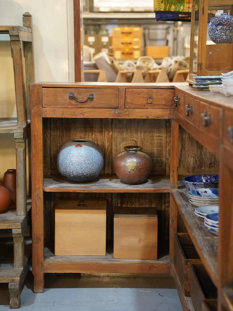 チークウッド カウンター<br> 大和店 - ヴィンテージ SHARK ATTACK