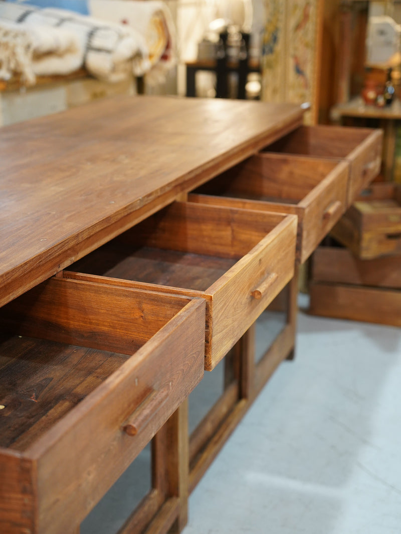 チークウッドサイドボード/ショーケース <br>大和店 - ヴィンテージ SHARK ATTACK