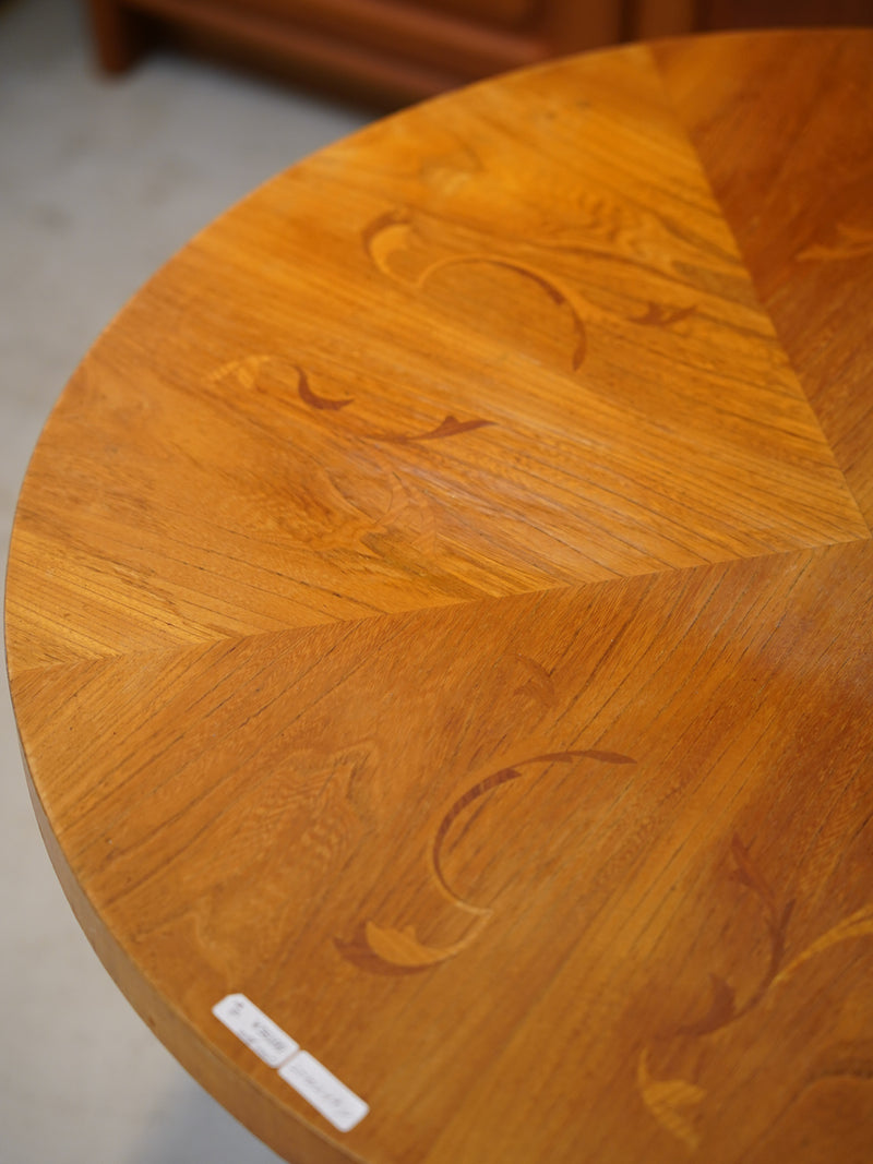 ウッドラウンドテーブル <br> 大和店 - ヴィンテージ SHARK ATTACK