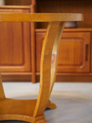 ウッドラウンドテーブル <br> 大和店 - ヴィンテージ SHARK ATTACK