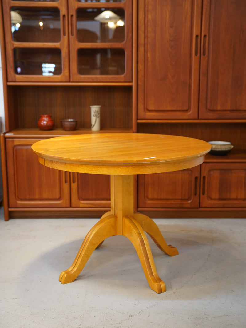 ウッドダイニングテーブル <br>大阪店 - ヴィンテージ SHARK ATTACK