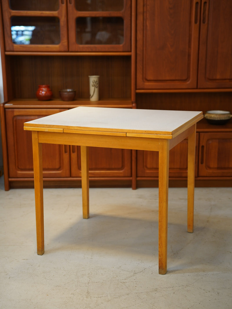 エクステンションテーブル <br> cerote antiques - ヴィンテージ SHARK ATTACK