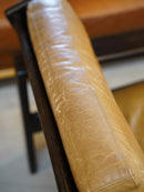 レザーラウンジチェア <br>大阪店 - ヴィンテージ SHARK ATTACK