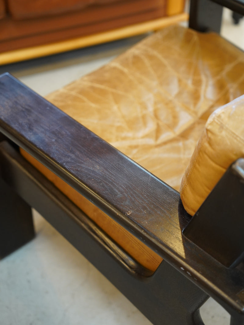 レザーラウンジチェア <br>大阪店 - ヴィンテージ SHARK ATTACK