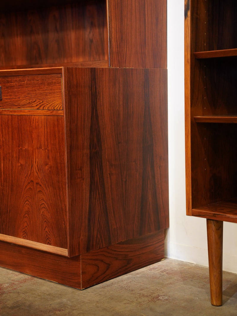 キャビネット/カップボード<br> 大和店 - ヴィンテージ SHARK ATTACK