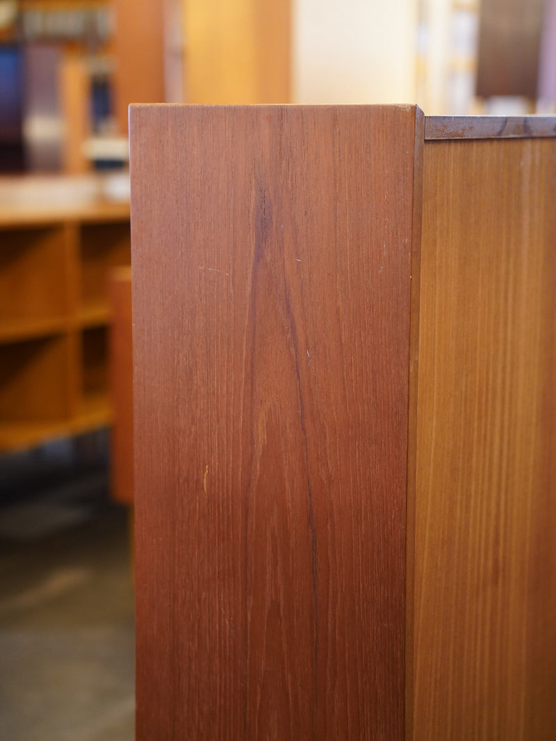 チークウッド ブックシェルフ <br> 大和店 - ヴィンテージ SHARK ATTACK