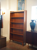 Wirsérums Nya Möbelfabrik <br>チークブックケース 60<br> cerote antiques - ヴィンテージ SHARK ATTACK