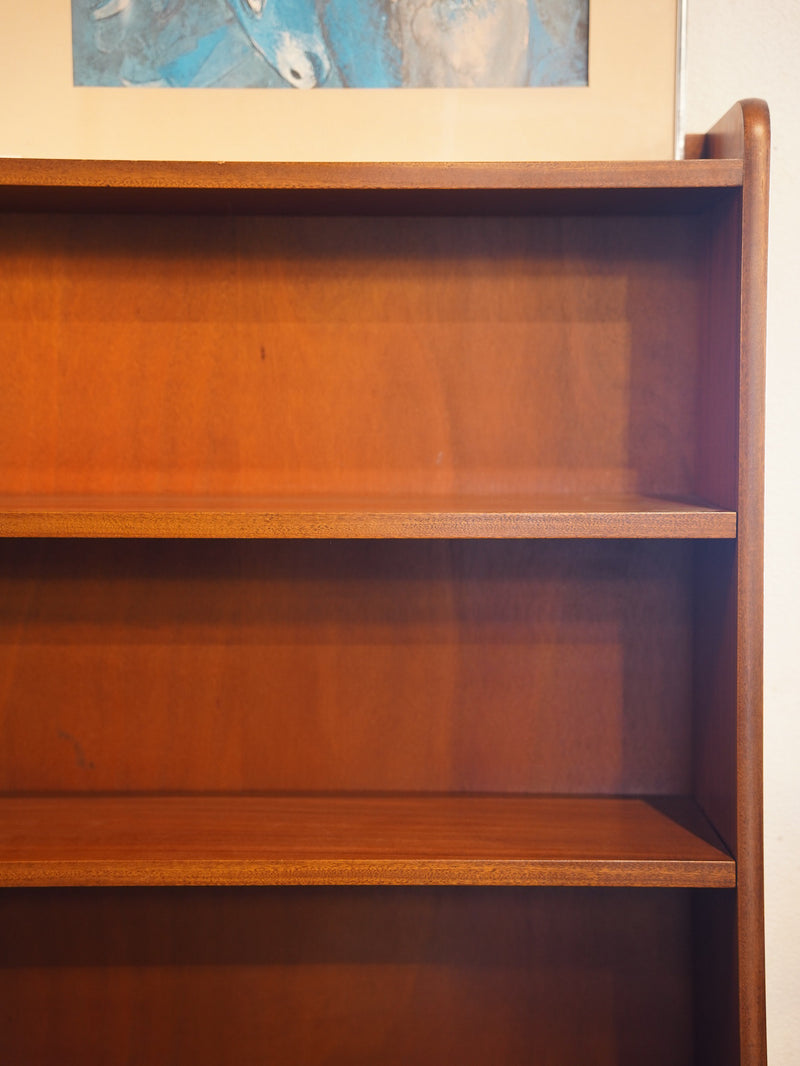 Wirsérums Nya Möbelfabrik <br>チークブックケース 60<br> cerote antiques - ヴィンテージ SHARK ATTACK