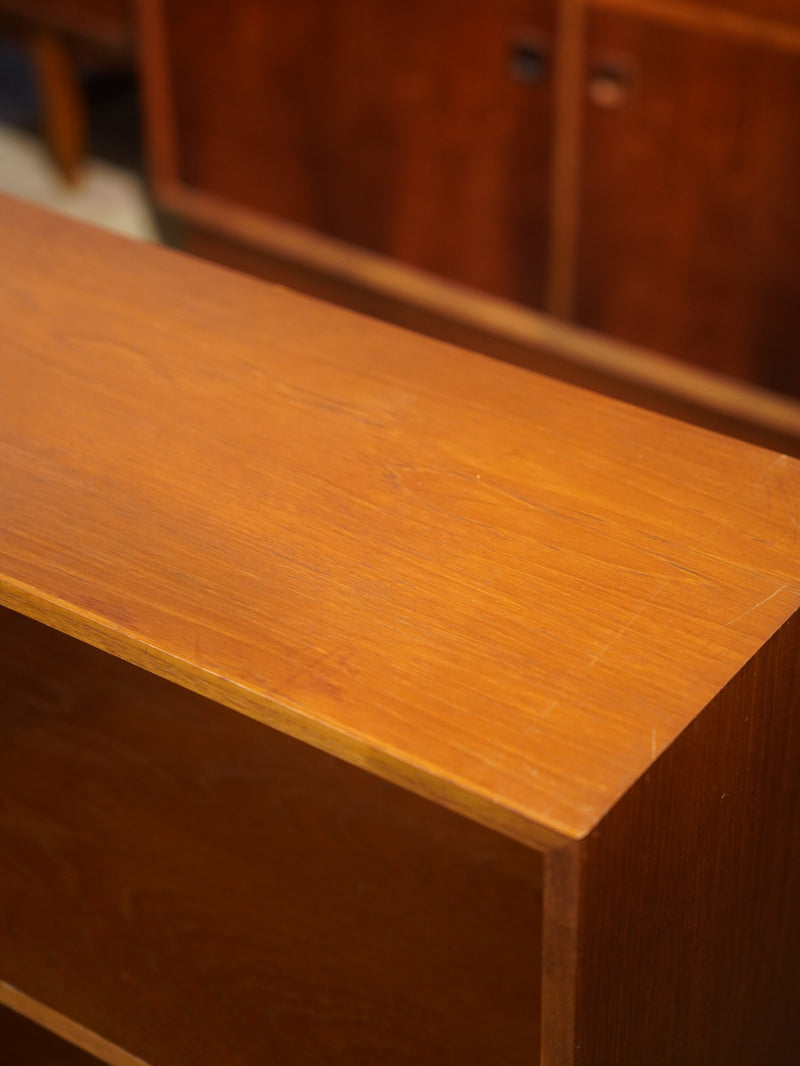 チークウッド オープンシェルフ <br>TAMAGAWA BASE - ヴィンテージ SHARK ATTACK