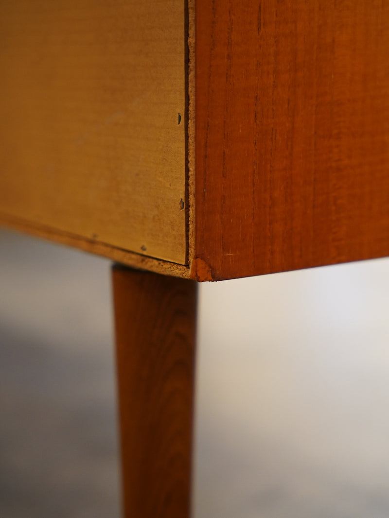 チークウッド オープンシェルフ <br>TAMAGAWA BASE - ヴィンテージ SHARK ATTACK