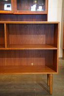 チークウッド オープンシェルフ<br> 大和店 - ヴィンテージ SHARK ATTACK