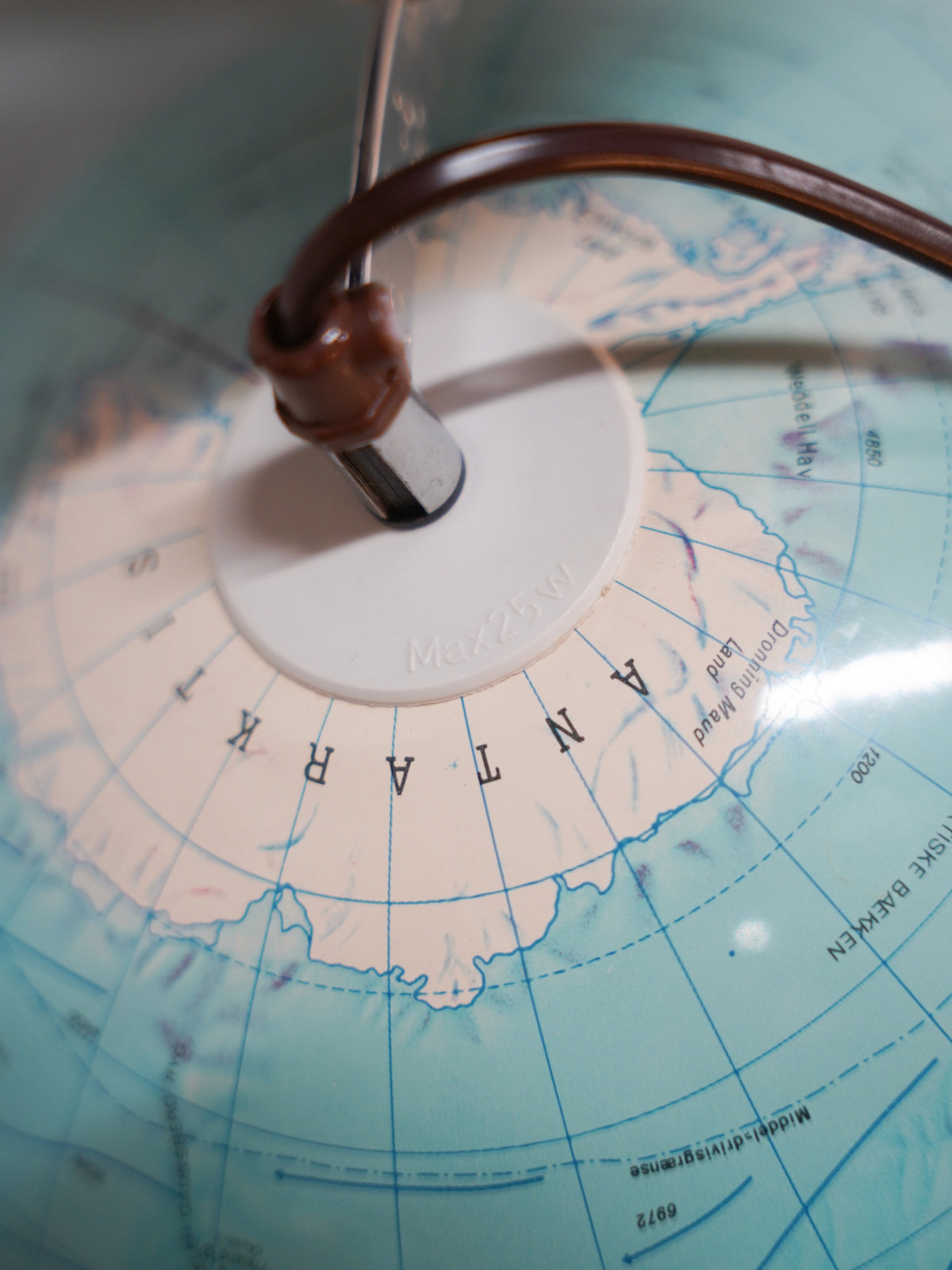 Scan-Globe A/S - Denmark - グローブランプ