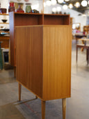 オークブックシェルフ<br> 大和店 - ヴィンテージ SHARK ATTACK