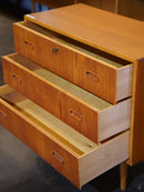 ウッド３段チェスト<br> 大和店 - ヴィンテージ SHARK ATTACK