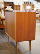 ウッド３段チェスト<br> 大和店 - ヴィンテージ SHARK ATTACK