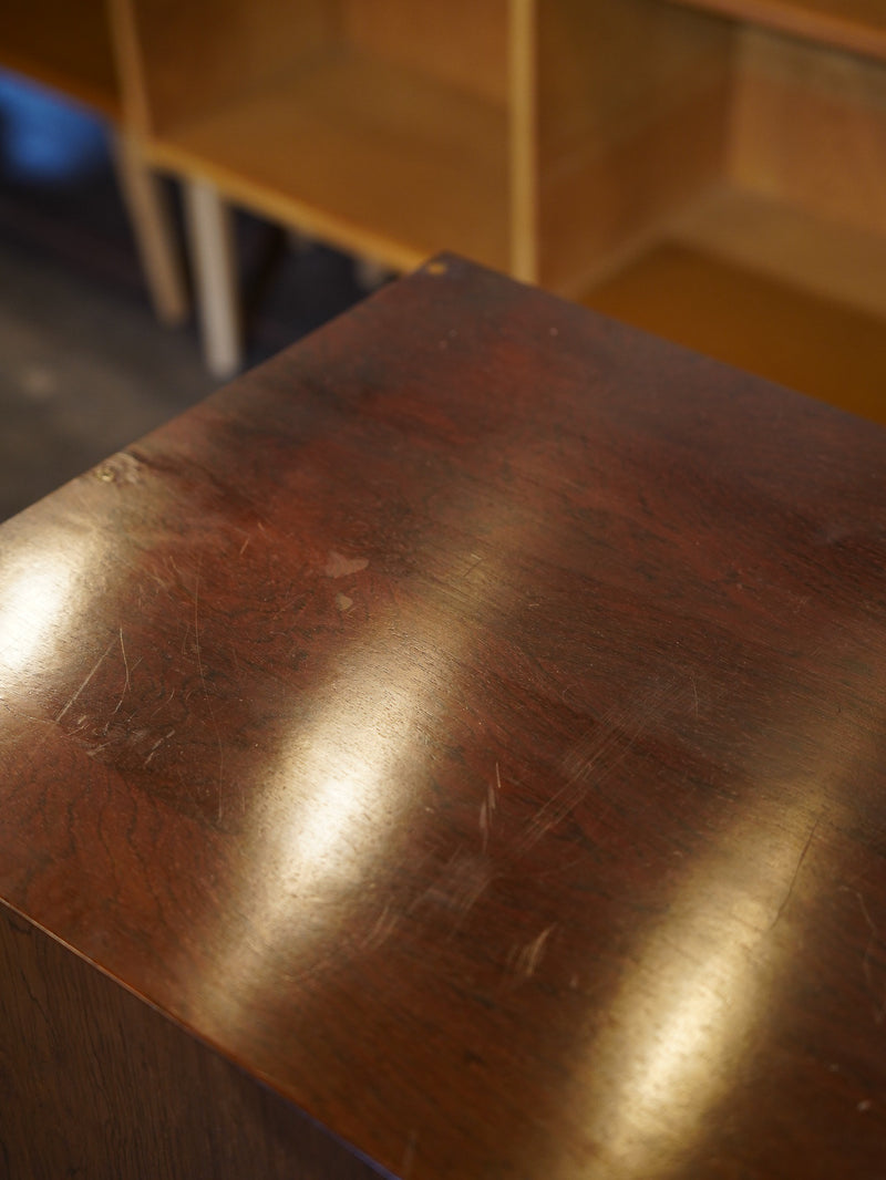 キャビネット/サイドボード <br> 大和店 - ヴィンテージ SHARK ATTACK