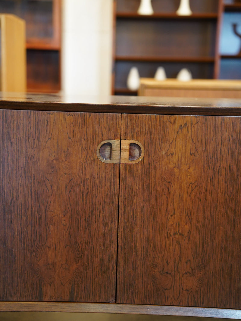 キャビネット/サイドボード <br> 大和店 - ヴィンテージ SHARK ATTACK