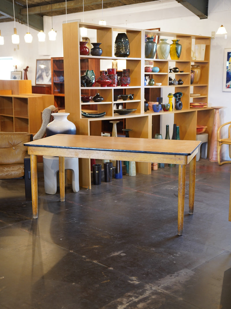 ダイニングテーブル <br>大阪店