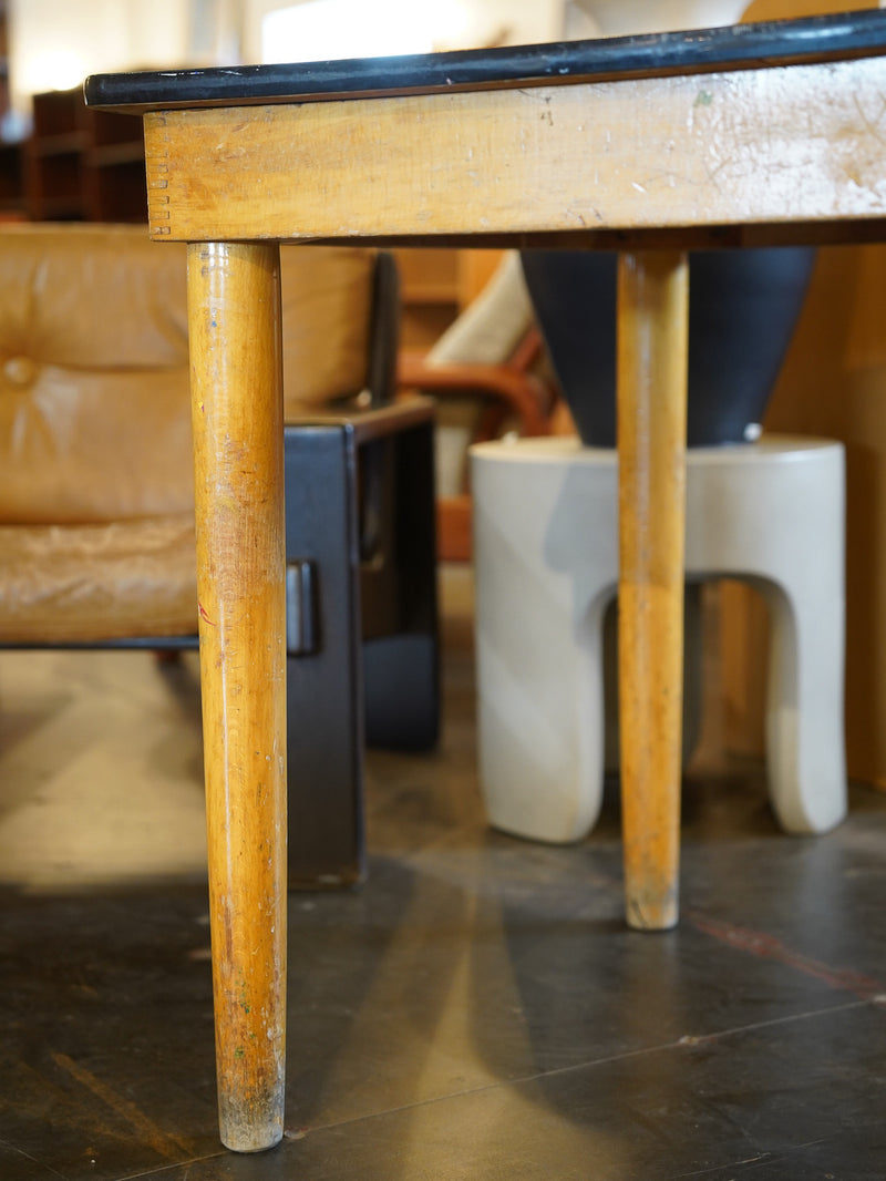 ダイニングテーブル <br>大阪店