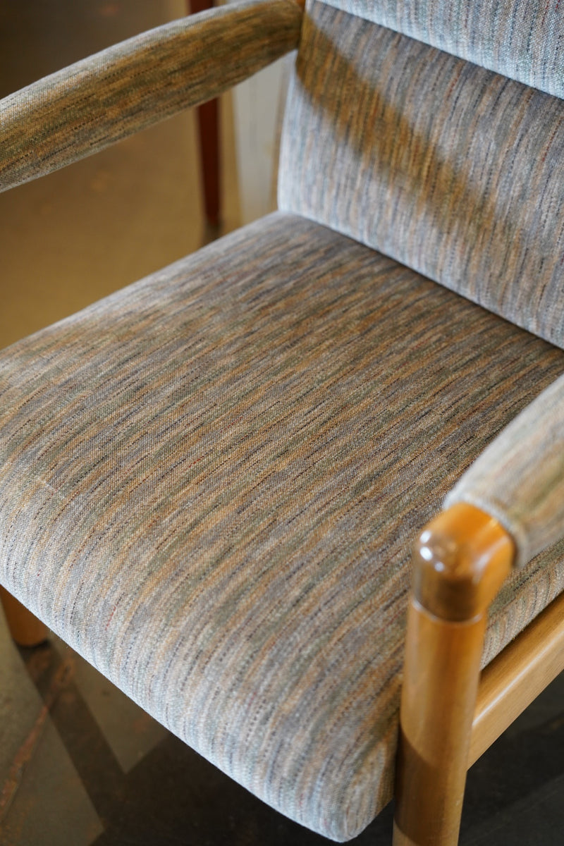 チークウッド アームチェア<br> 大和店 - ヴィンテージ SHARK ATTACK