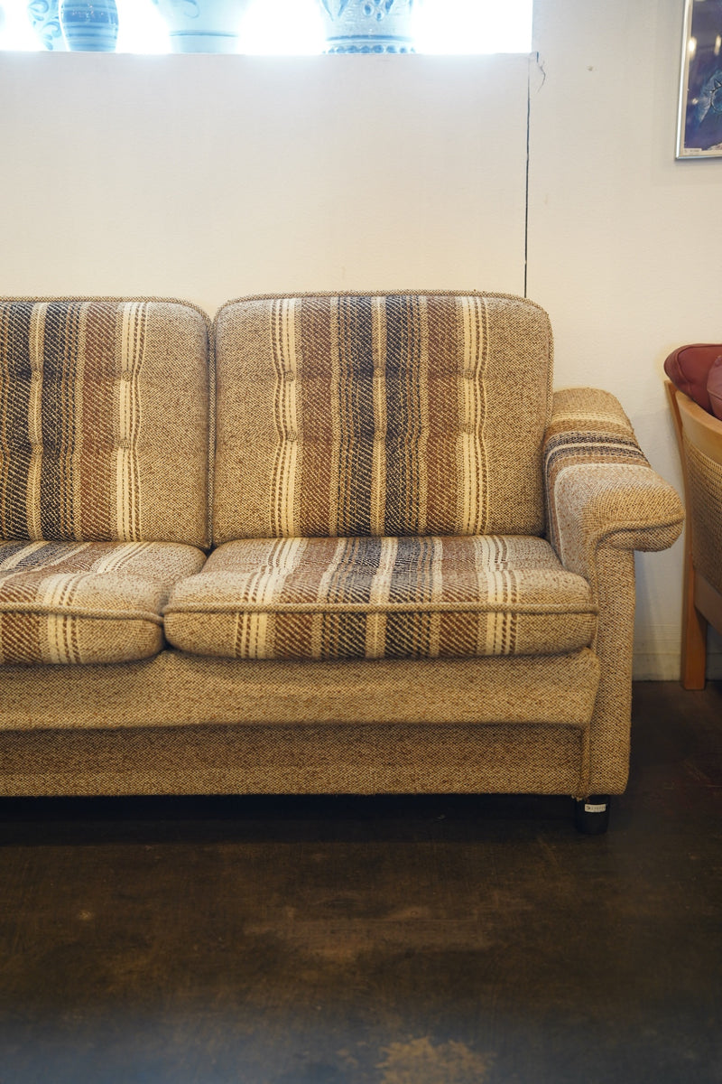 パインウッド 3シーターソファ <br> 大和店 - ヴィンテージ SHARK ATTACK