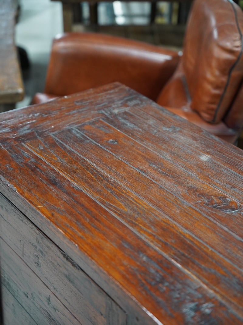 ウッド サイドボード<br> 大和店 - ヴィンテージ SHARK ATTACK