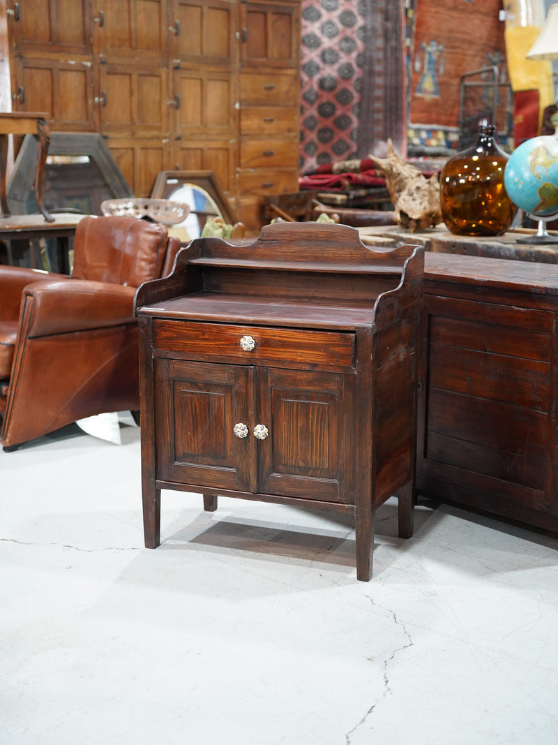 ウッド キャビネット <br>大和店 - ヴィンテージ SHARK ATTACK