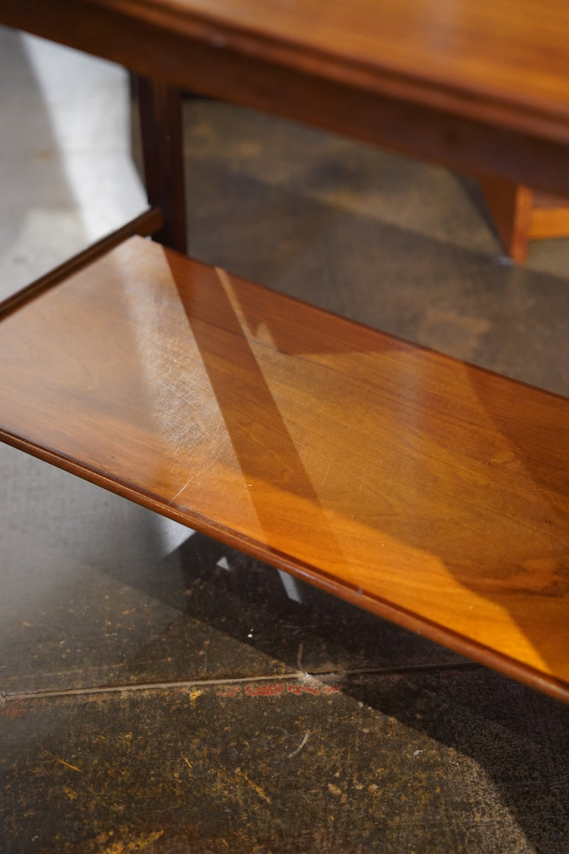 チークウッド バタフライテーブル <br> 大和店 - ヴィンテージ SHARK ATTACK