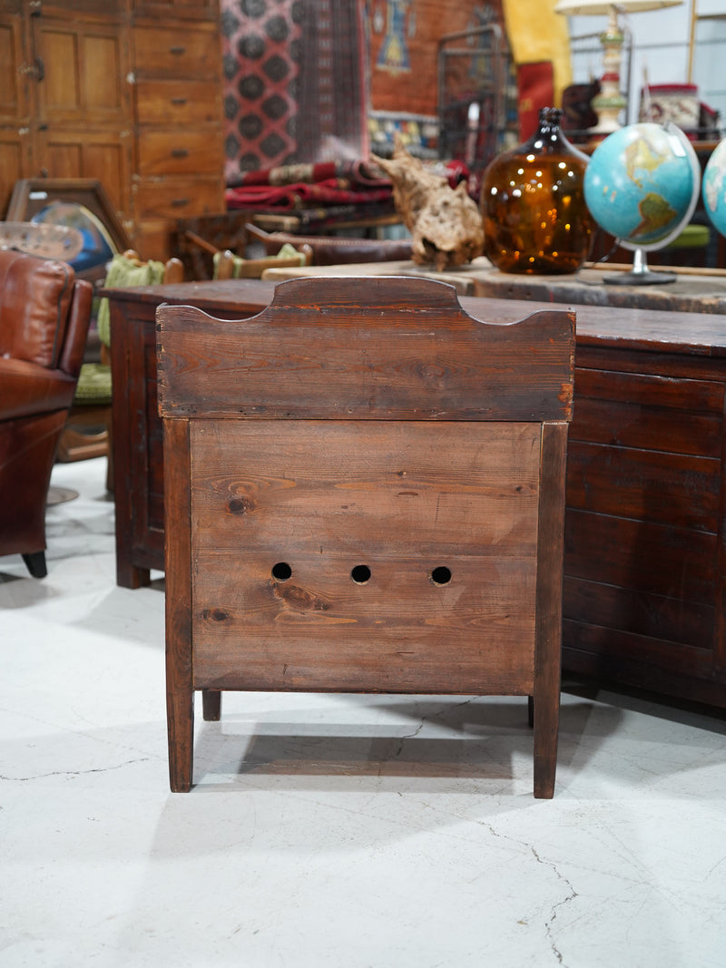 ウッド キャビネット <br>大和店 - ヴィンテージ SHARK ATTACK