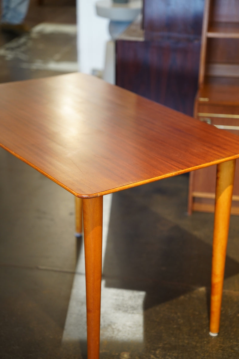 チークウッド ローテーブル <br> 大和店 - ヴィンテージ SHARK ATTACK