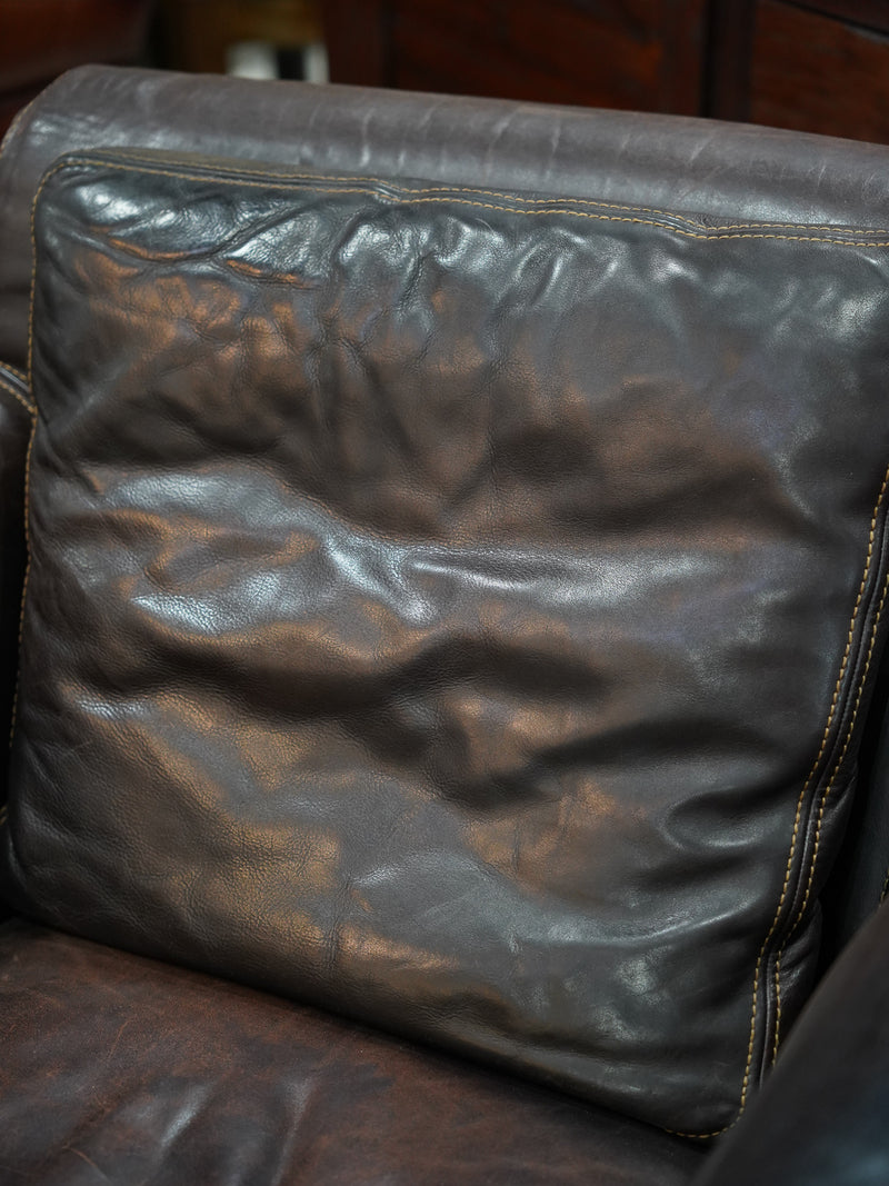 レザー 1シーターソファ <br>大和店 - ヴィンテージ SHARK ATTACK