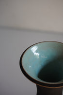 ハンドメイド セラミック フラワーベース<br>大和店 - ヴィンテージ SHARK ATTACK