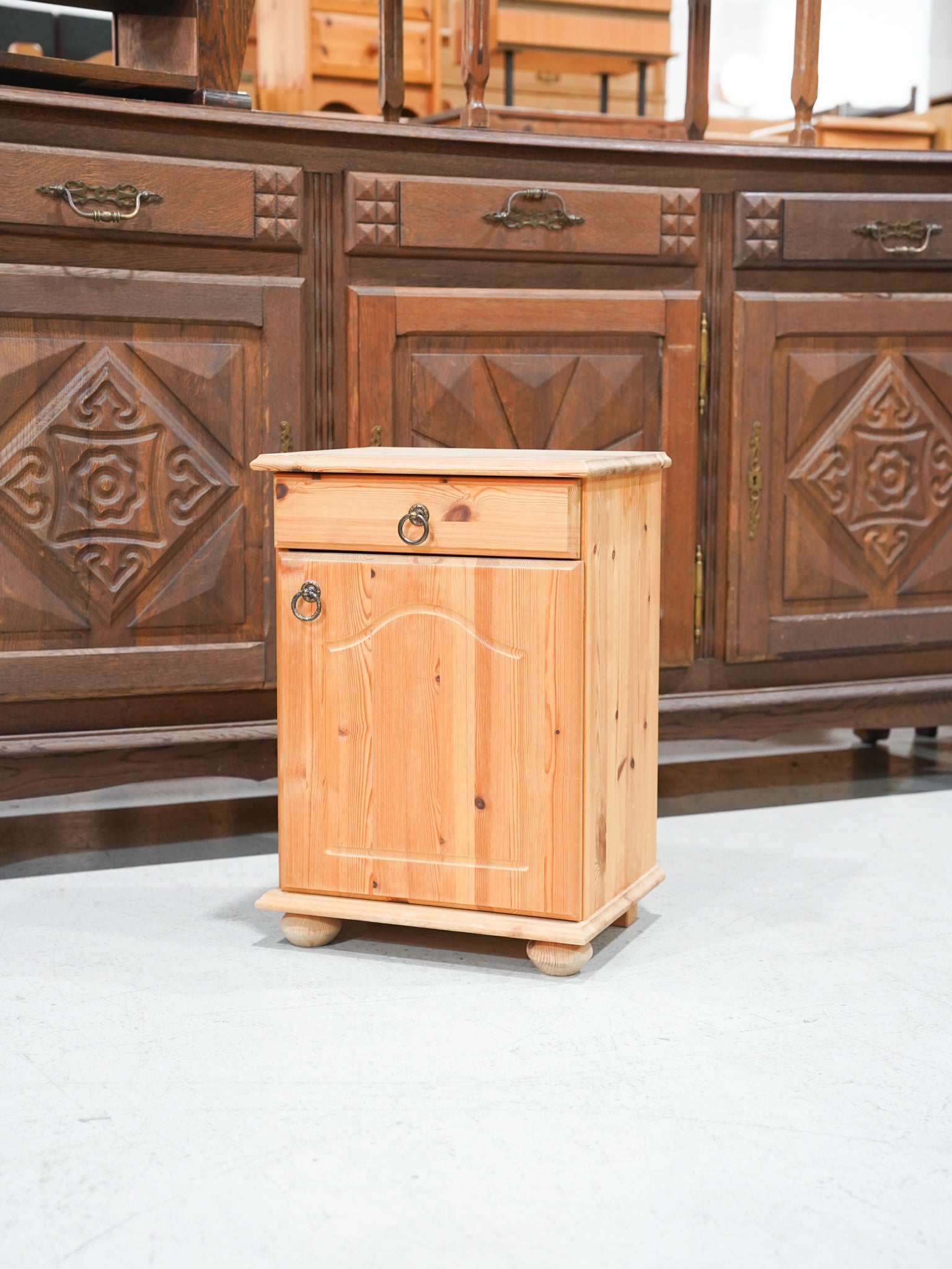 パインウッドチェスト - 大和店