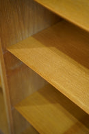 Hundevad Co.社 , Poul Hundevad <br>1960's , Denmark <br>オークウッド シェルフ<br> 大和店 - ヴィンテージ SHARK ATTACK