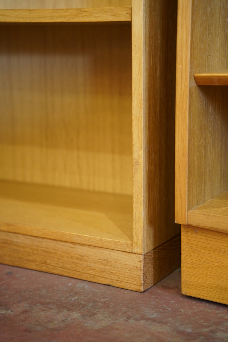 オークウッド シェルフ <br> 大和 - ヴィンテージ SHARK ATTACK