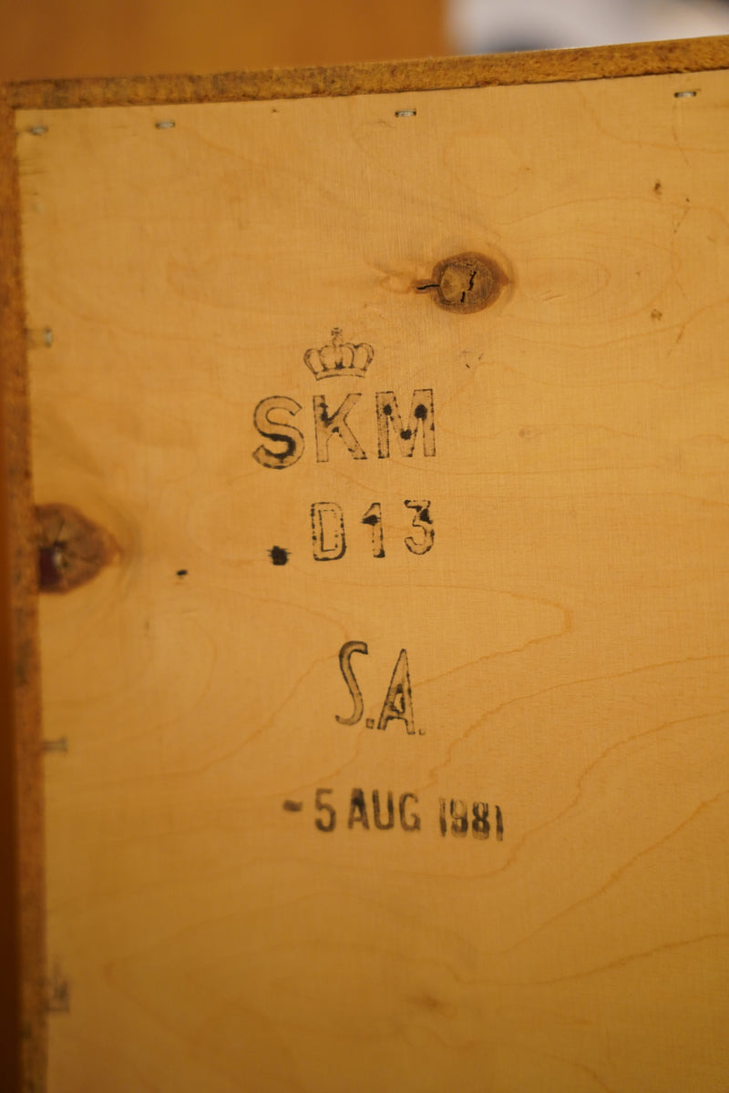 オークウッド シェルフ <br> 大和 - ヴィンテージ SHARK ATTACK