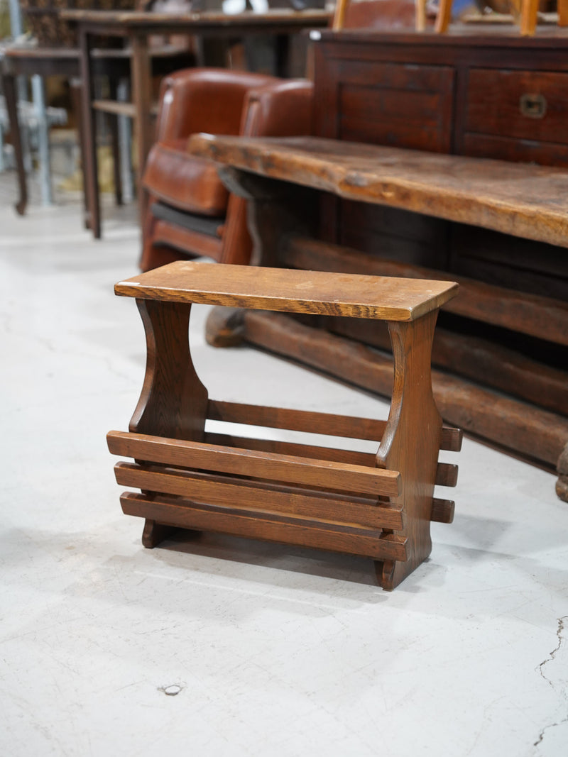 オークウッド マガジンラック/サイドテーブル <br>大和店 - ヴィンテージ SHARK ATTACK