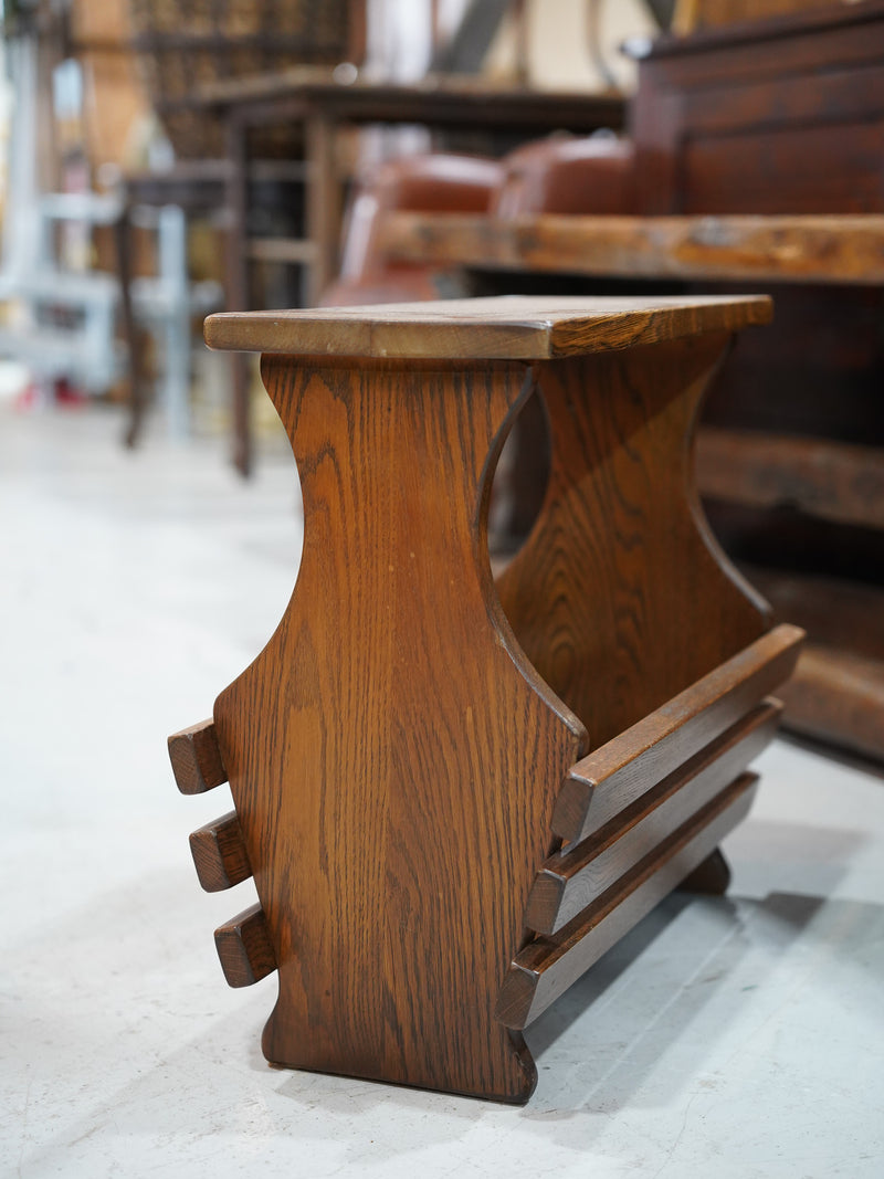 オークウッド マガジンラック/サイドテーブル <br>大和店 - ヴィンテージ SHARK ATTACK