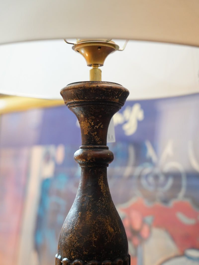 ウッド テーブルランプ <br>大和店 - ヴィンテージ SHARK ATTACK