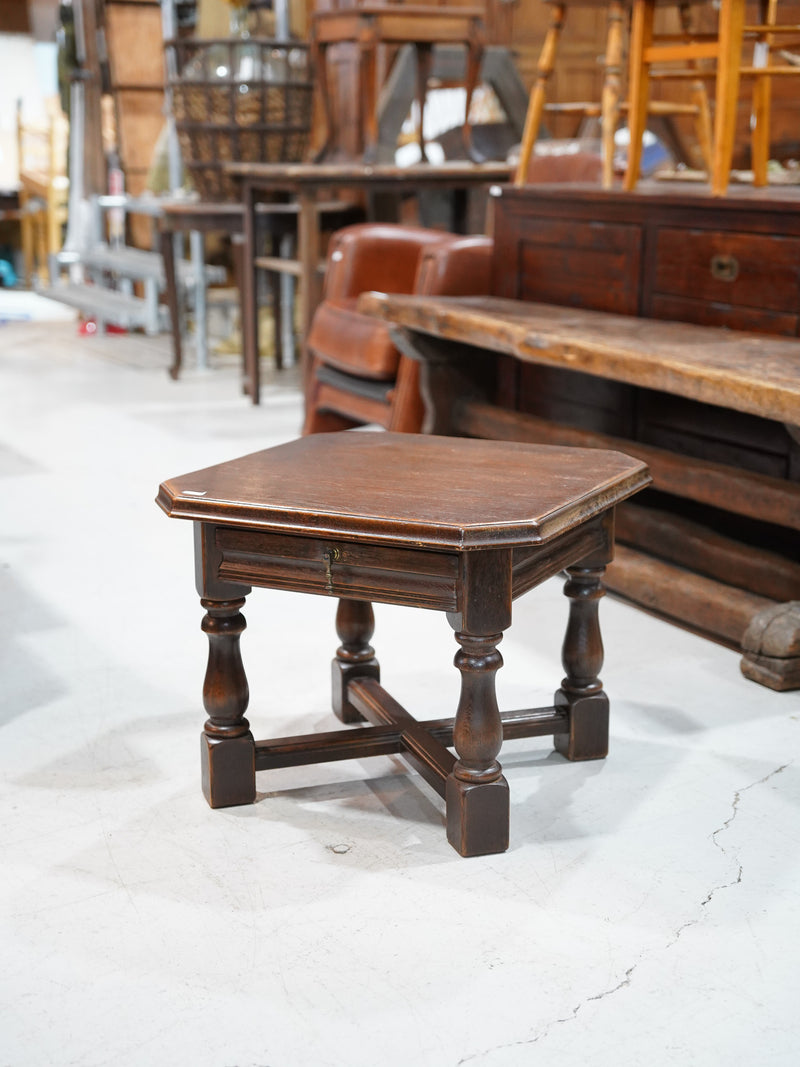 ウッド サイドテーブル <br>大和店 - ヴィンテージ SHARK ATTACK