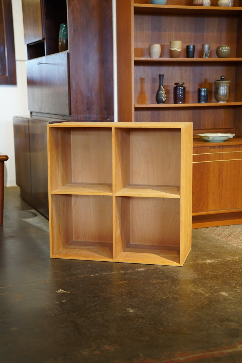 at-bo <br> ウッド シェルフ <br> 1970-1980’s , Denmark <br> 大和店 - ヴィンテージ SHARK ATTACK