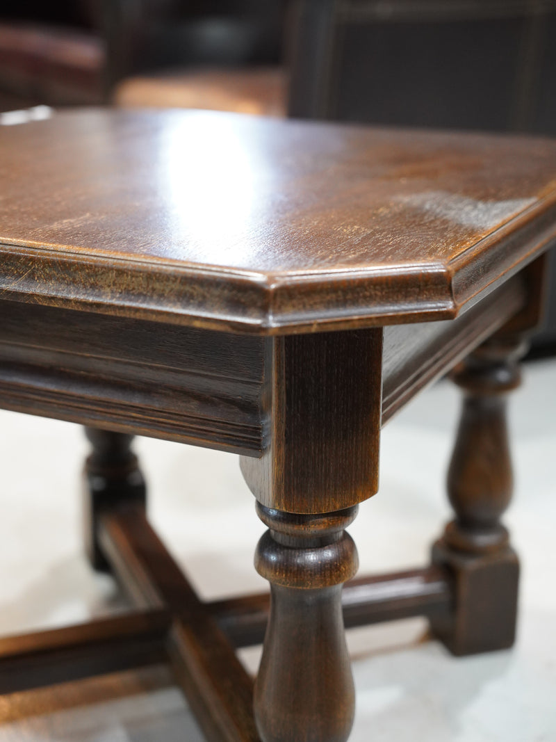 ウッド サイドテーブル <br>大和店 - ヴィンテージ SHARK ATTACK