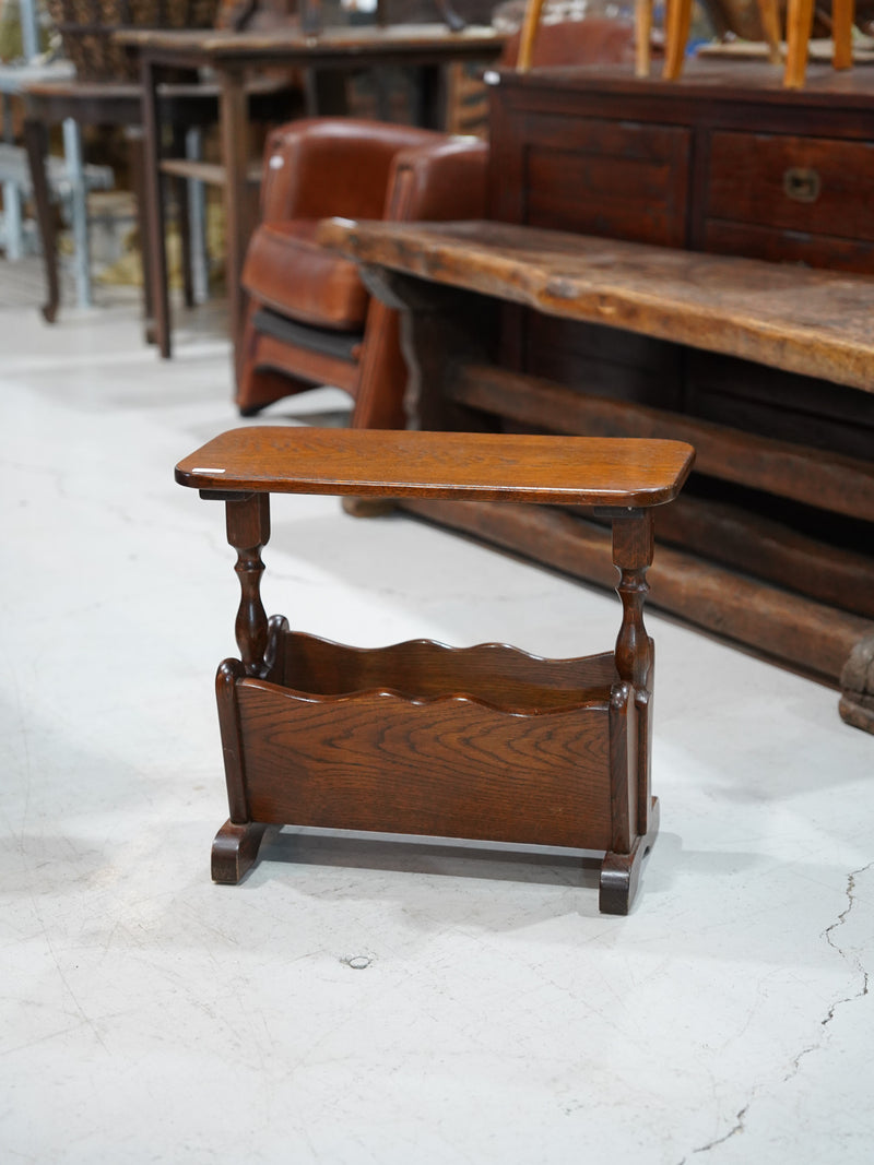 ウッド マガジンラック/サイドテーブル <br>大和店 - ヴィンテージ SHARK ATTACK