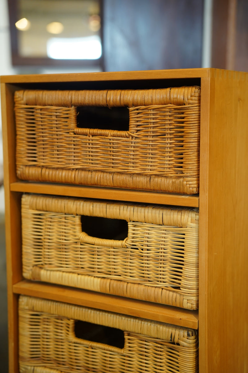 at-bo <br>ラタンワゴン <br>1970-1980’s , Denmark <br>大和店 - ヴィンテージ SHARK ATTACK