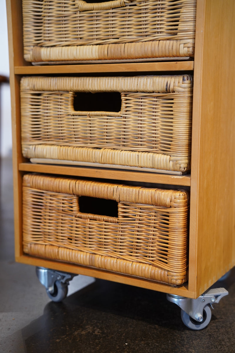 at-bo <br>ラタンワゴン <br>1970-1980’s , Denmark <br>大和店 - ヴィンテージ SHARK ATTACK