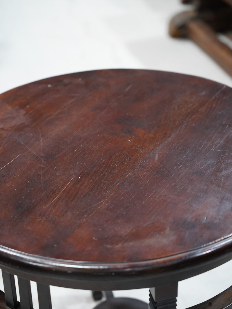 ウッド サイドテーブル <br>大和店 - ヴィンテージ SHARK ATTACK