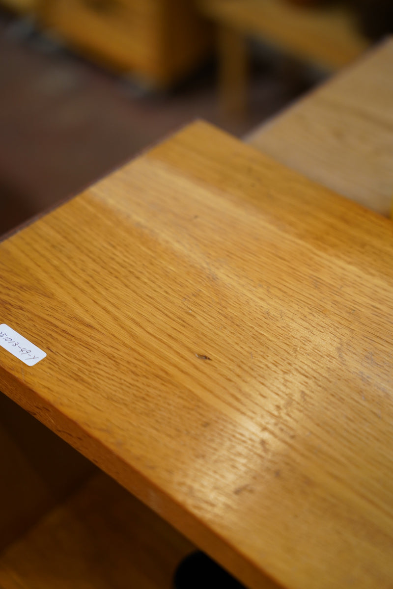 オークウッド ブックシェルフ<br> 大和店 - ヴィンテージ SHARK ATTACK