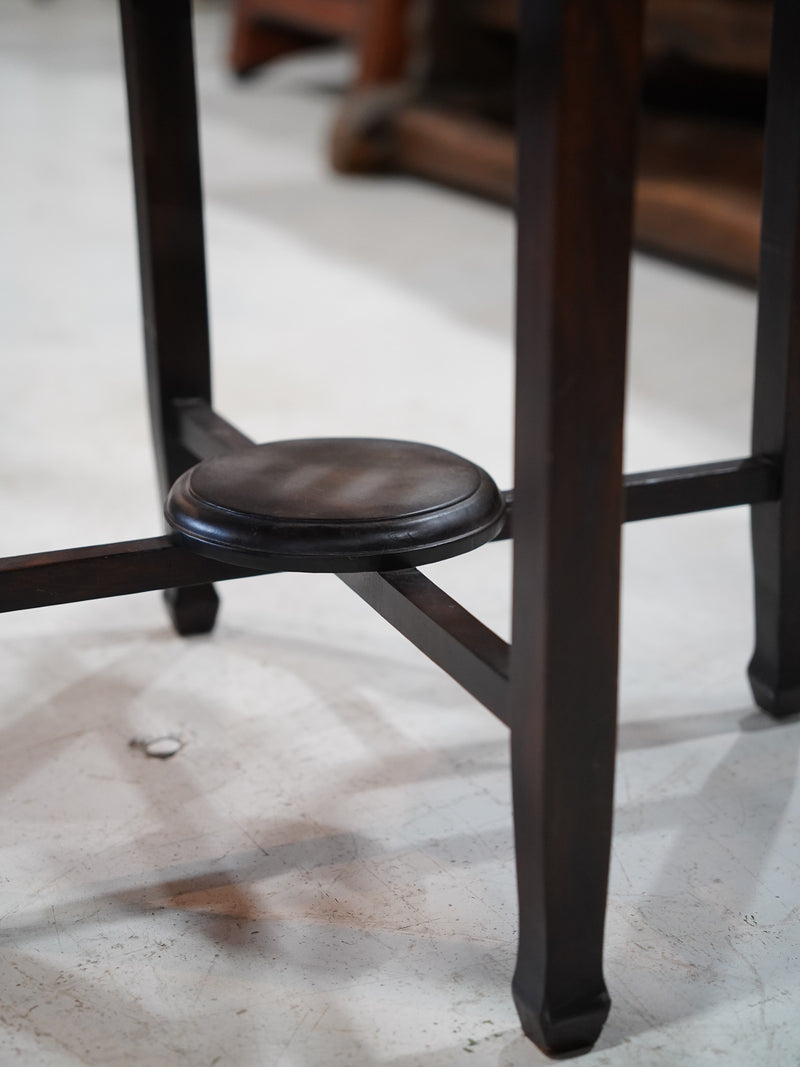 ウッド サイドテーブル <br>大和店 - ヴィンテージ SHARK ATTACK