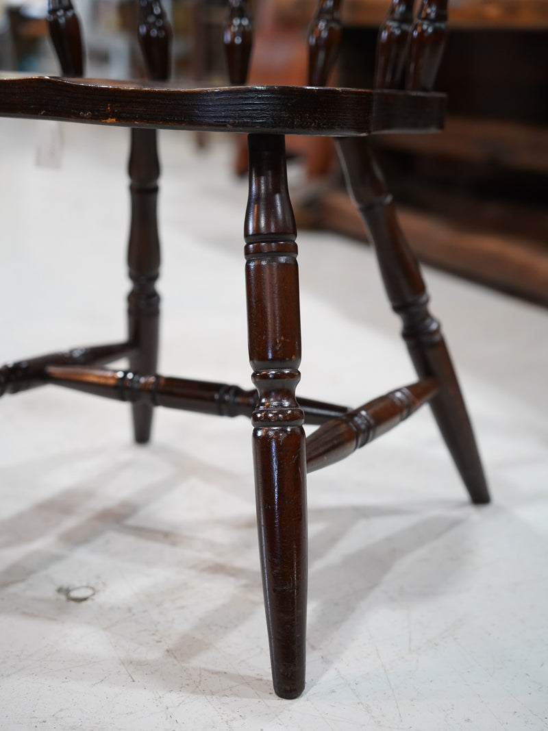 ウッド ウィンザーチェア <br>大和店 - ヴィンテージ SHARK ATTACK